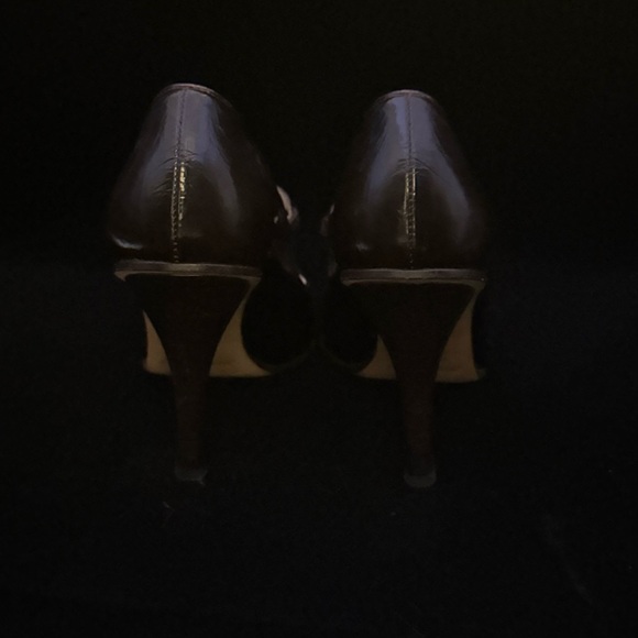 Jimmy Choo Brown Patent Leather T-Strap Mary Janes - Picture 2 of 7